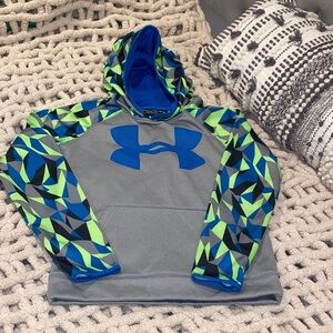 Under Armour Blue and Green Patterned Hoodie  Boys M EUC